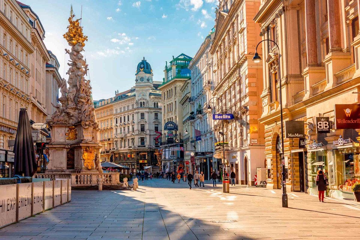 Як отримати дозвіл на проживання в Австрії