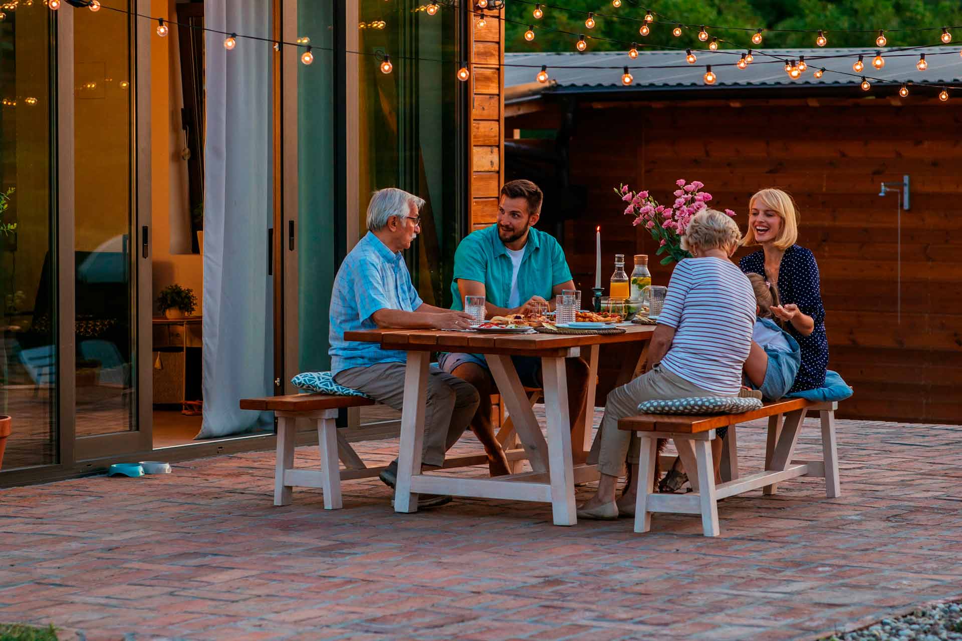 Родина возз’єдналась в Болгарії на підставі посвідки на проживання